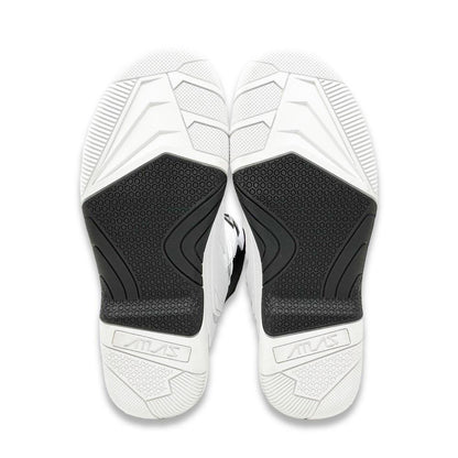 Atlas TRACTION Boot White